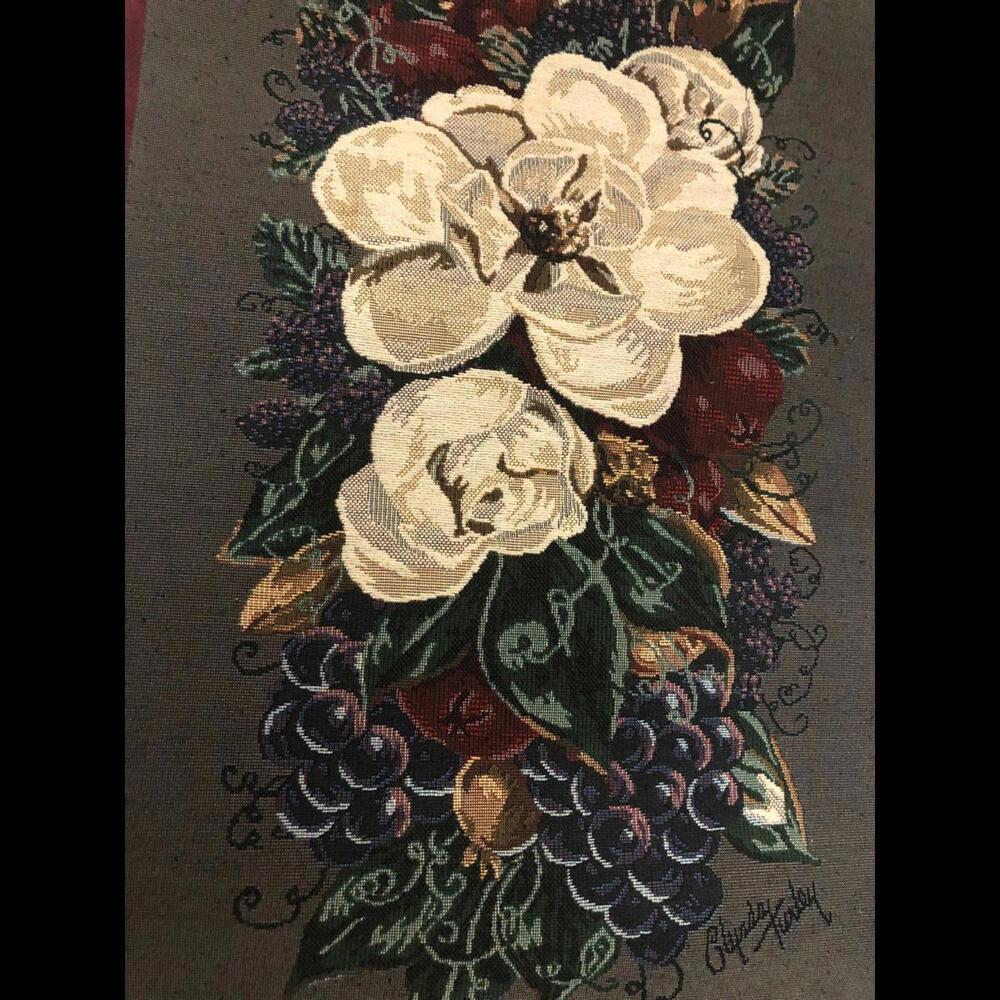 MAGNOLIAS TAPESTRY TO CENTER TABLE GLYNDA TURLEY.